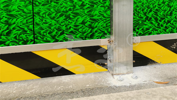 资阳乐至县污水管道安装施工围挡 市政排水安全防护设备(图1) 资阳乐至县污水管道安装施工围挡 市政排水安全防护设备(图1)