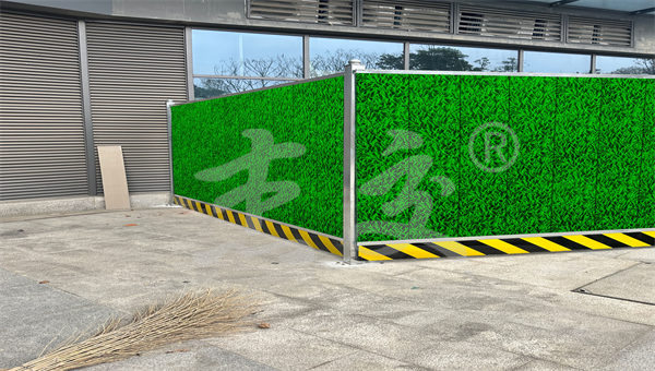 【四川】市政围挡横梁设置间距与整体稳定性关系(图1) 【四川】市政围挡横梁设置间距与整体稳定性关系(图1)