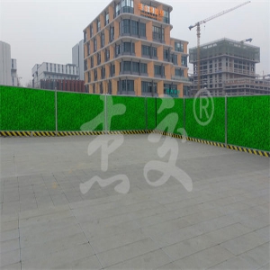 围挡边缘锋利伤人？包边处理更安全